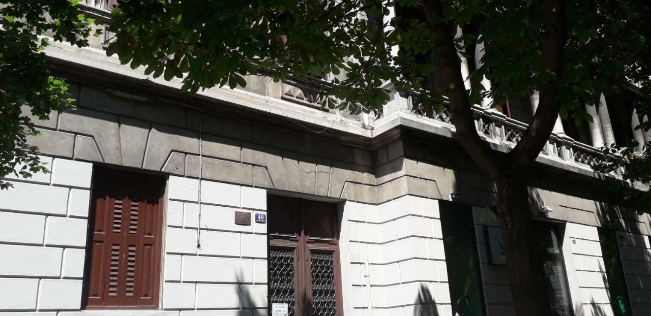 Centro Citta Teatro Hotel Trieste Eksteriør billede